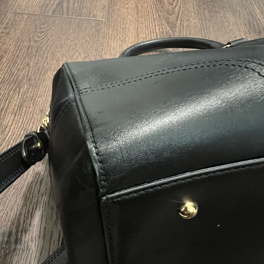 Ralph Lauren Black Women’s Purse detailed with Gold RLL branding - Picture 7 of 11